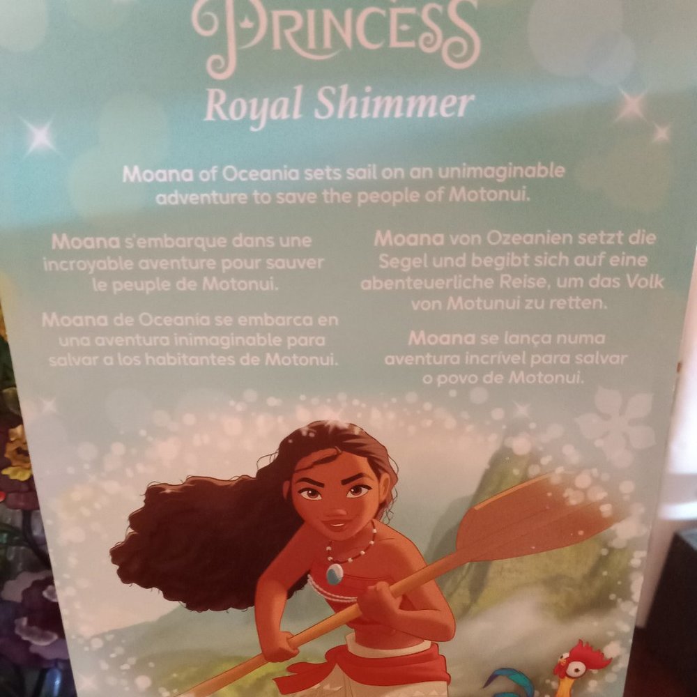NWT Disney Princess Royal Shimmer Moana Doll - Picture 4 of 8